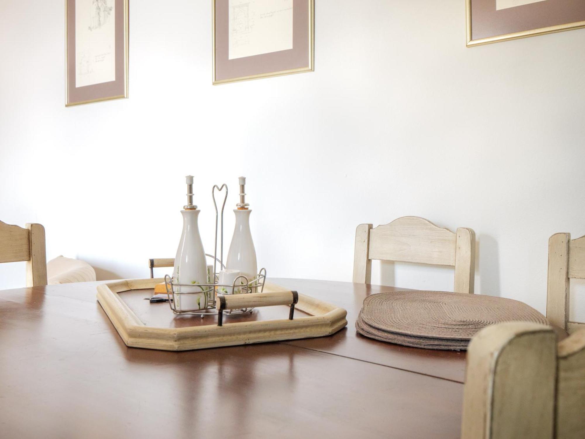 Heliades Maisonettes Mithimna Luaran gambar
