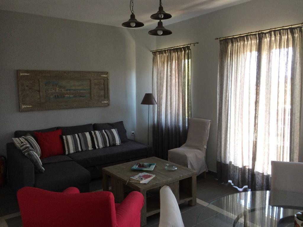 Heliades Maisonettes Mithimna Luaran gambar